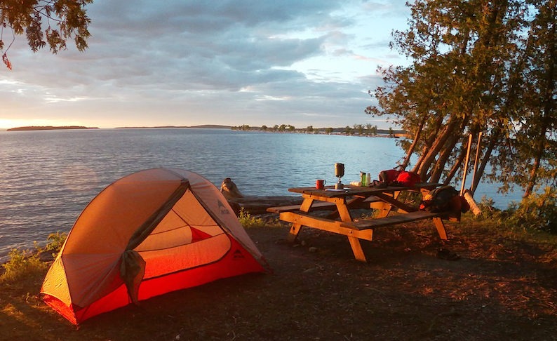 sea kayak camping gear-camp