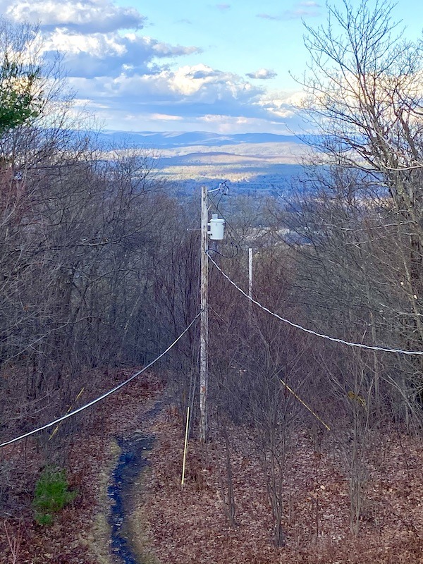 Telephone Line trail-Outdoor Activities of Mt. Toby
