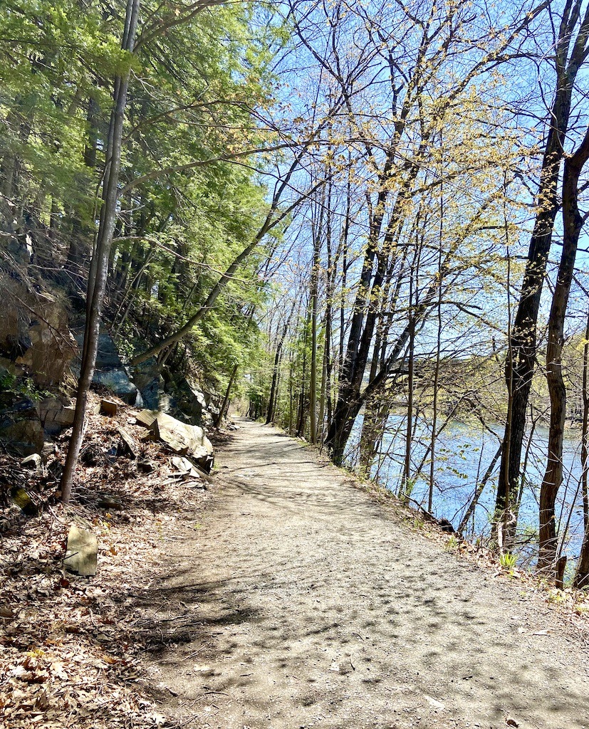 West River bike path on the best bike trails in Vermont