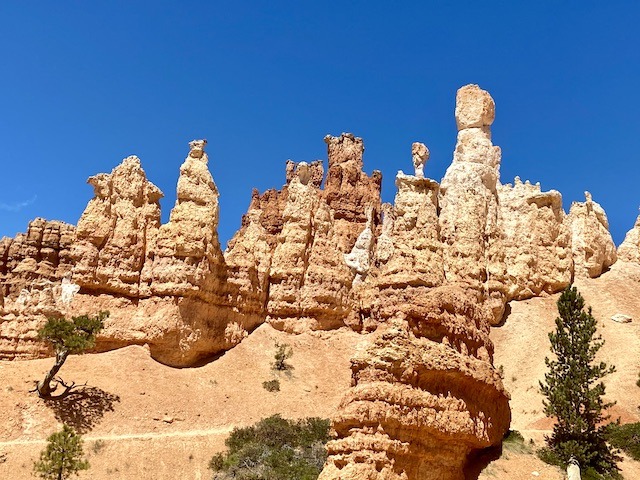 hoodoos in canyon adventures in the Southwest USA