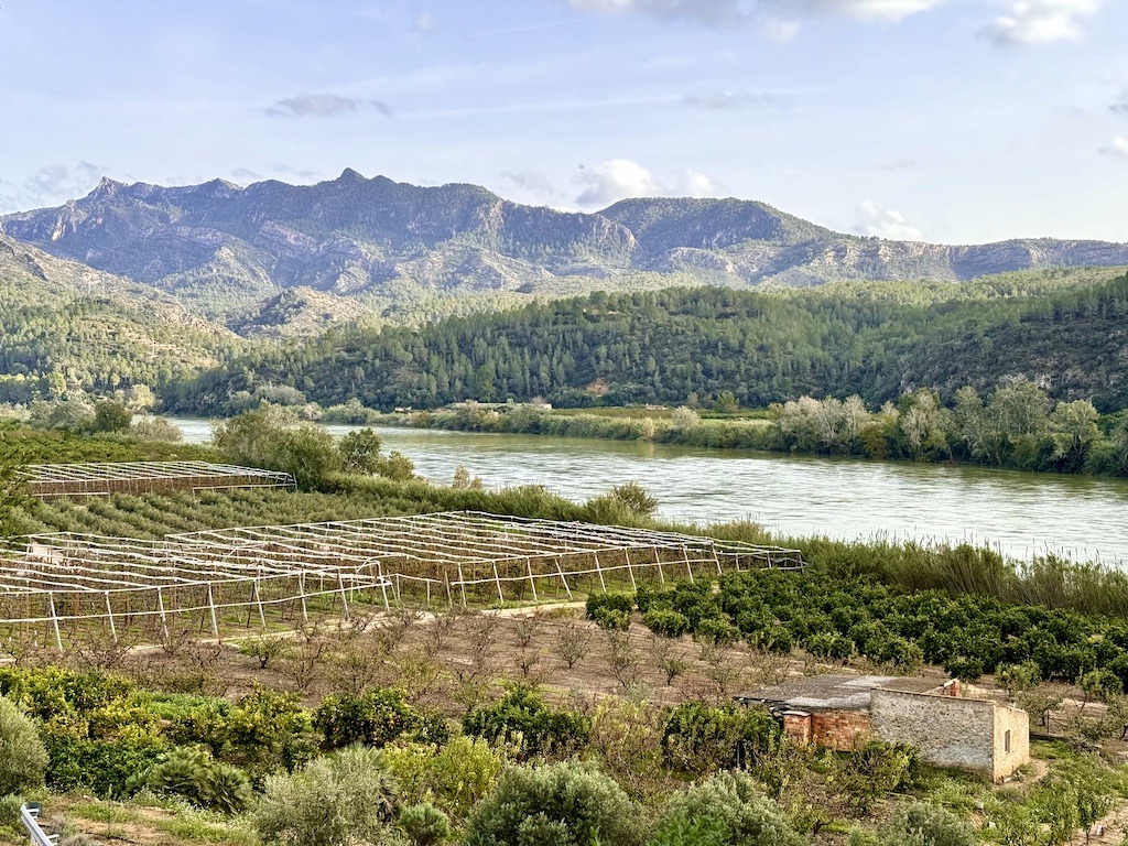 Elbro river -biking the Val del Zafán Greenway 