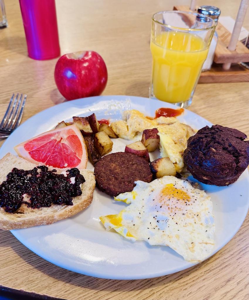 eggs, toast, homefries and muffins breakfast