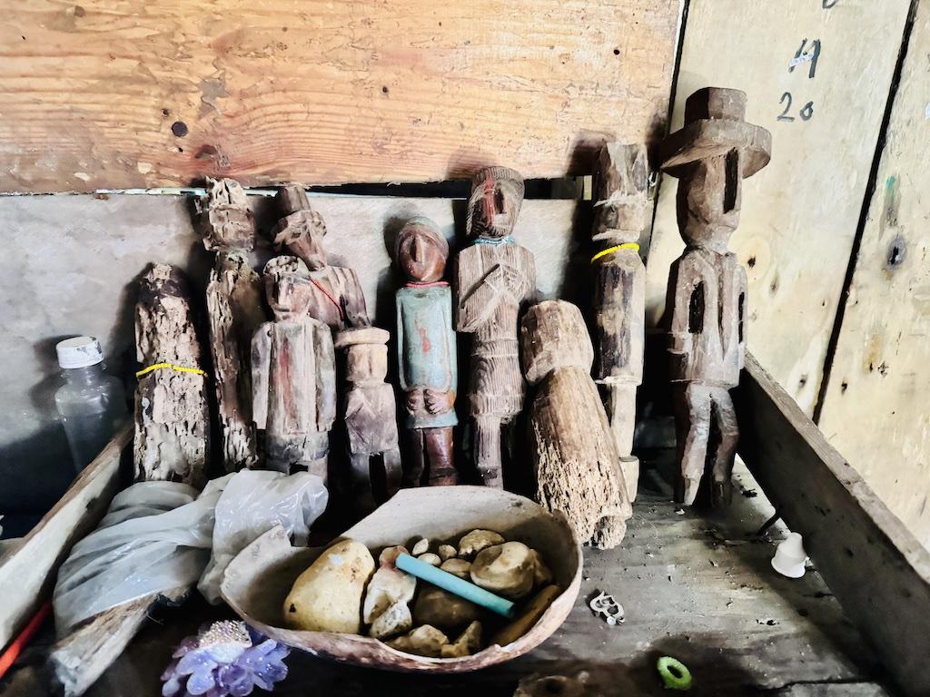 wooden carvings on a Cultural Tour of the San Blas Islands